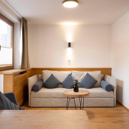 Hotel Brugger フルプメス エクステリア 写真
